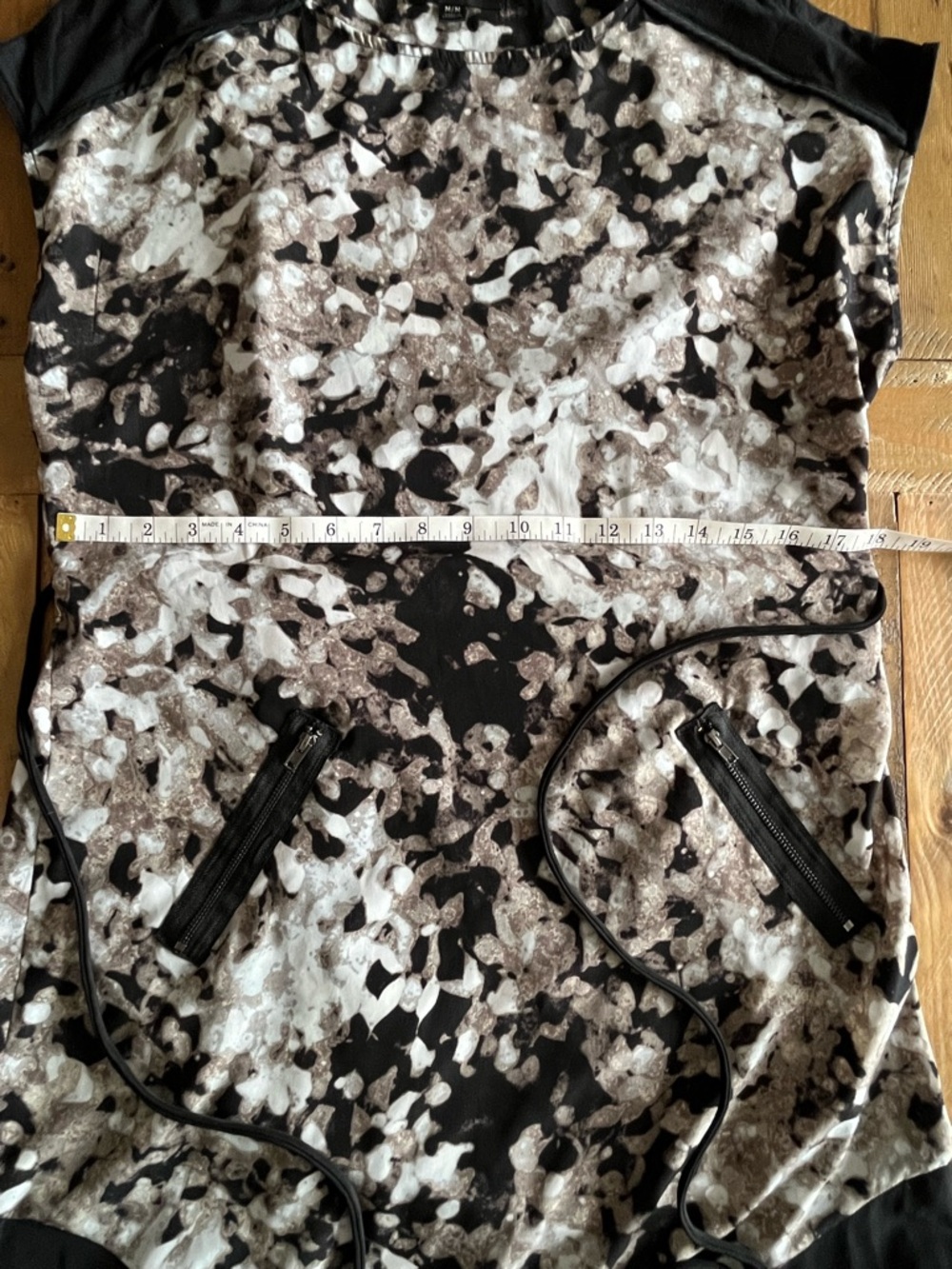 Mossimo Mod/Retro Black, Taupe and White Abstract Print Mini Dress US M - Picture 10 of 15